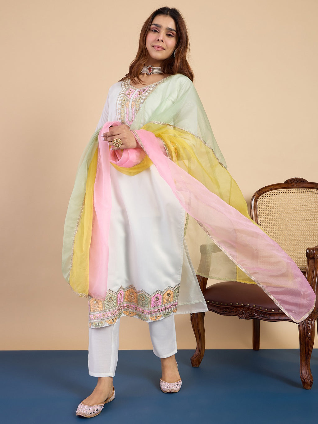 Women’s Silk Blend Kurta Pant Set with Lace Border Silk Dupatta