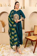 Nayra Embroidered Kurta Set