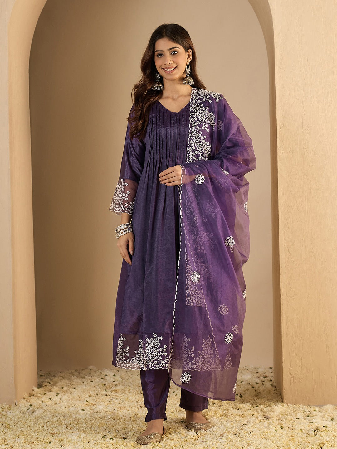 Zehra Embroidered Kurta Set