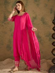 Aisha Embroidered Silk Kurta Set