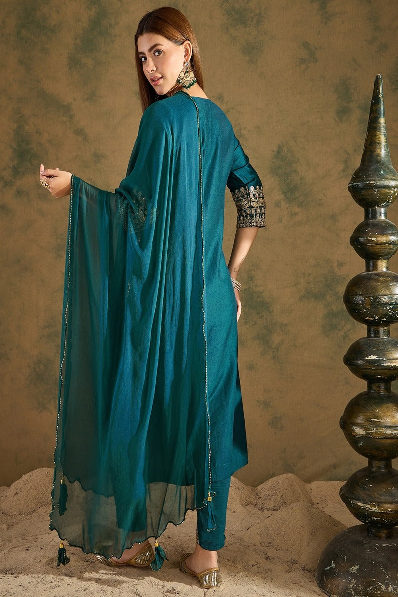 Aisha Embroidered Silk Kurta Set