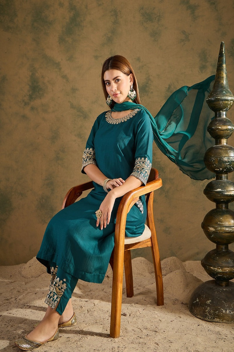 Aisha Embroidered Silk Kurta Set
