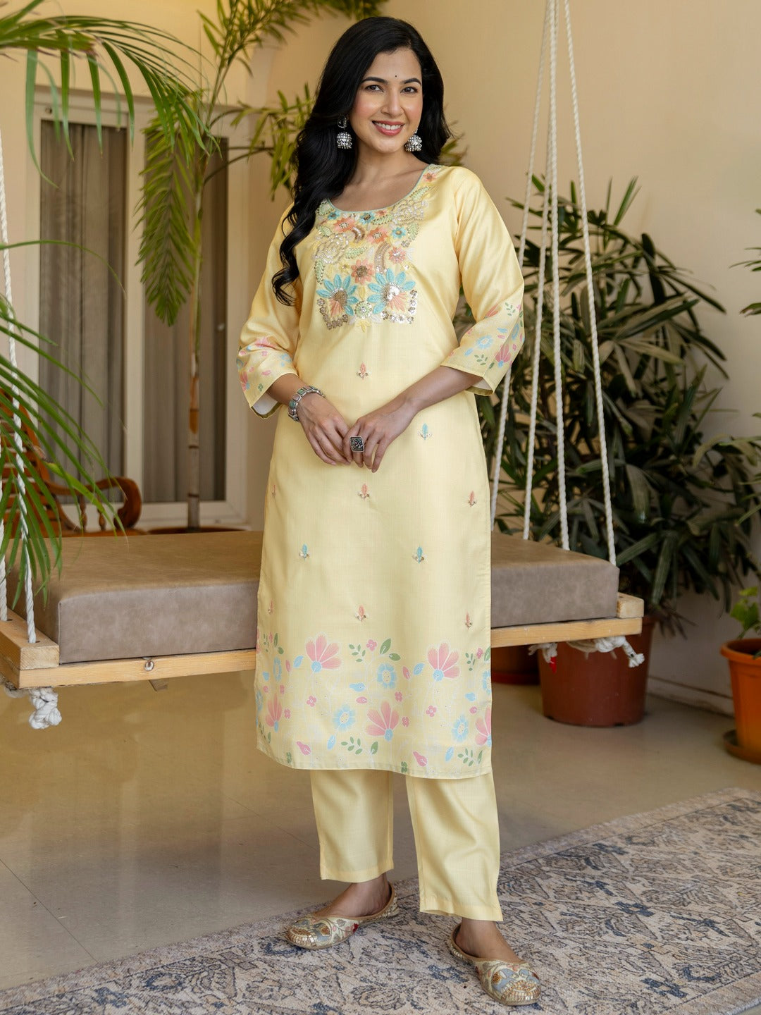 Ivory Bloom Floral Embroidered Kurti Set
