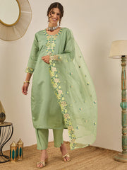 Aarna Embroidered Kurta Set