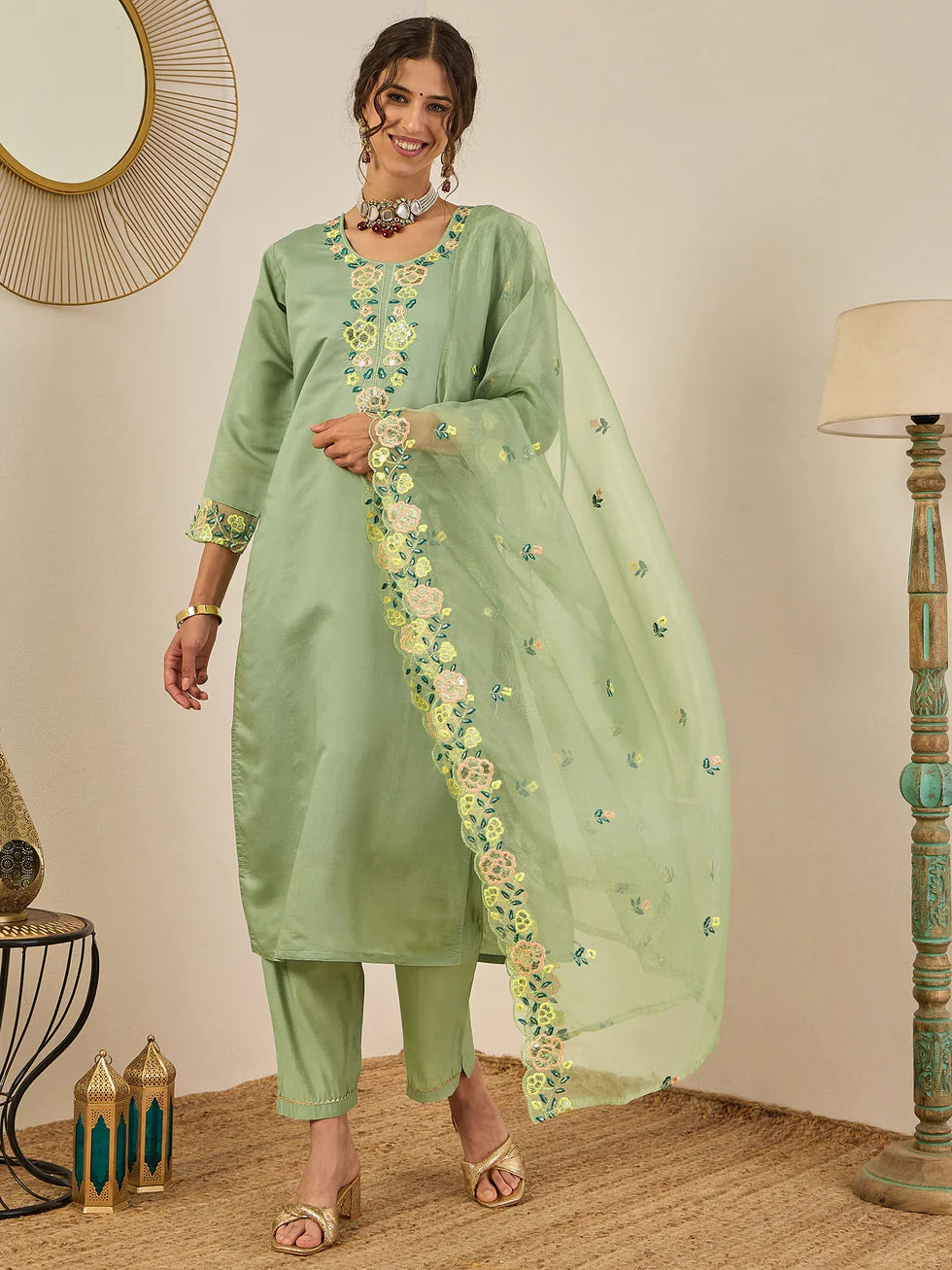 Aarna Embroidered Kurta Set