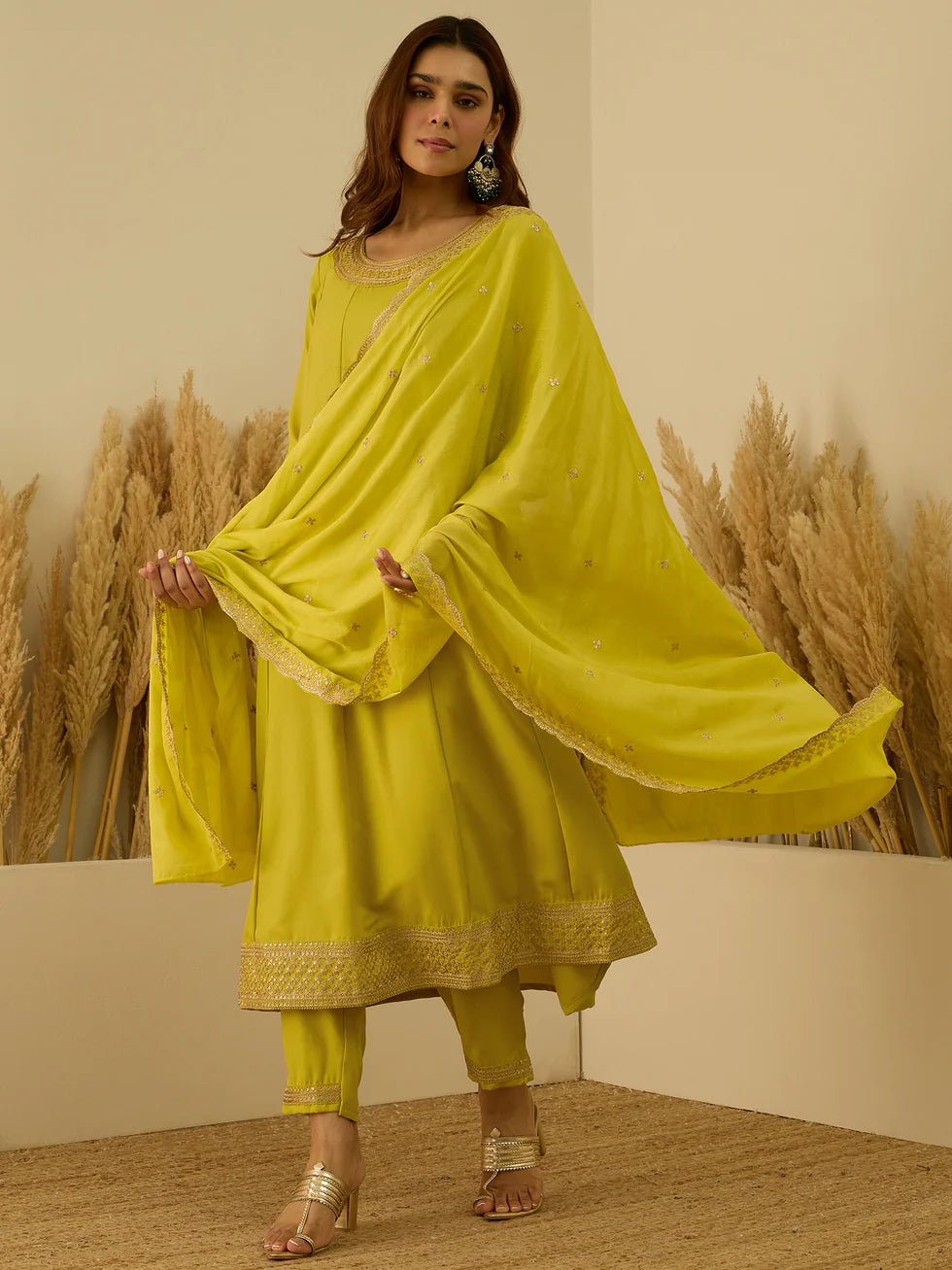 Myra Ethnic Kurta Set