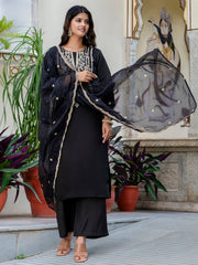 Noorjahan Midnight Black Embroidered Kurta Set with Organza Dupatta